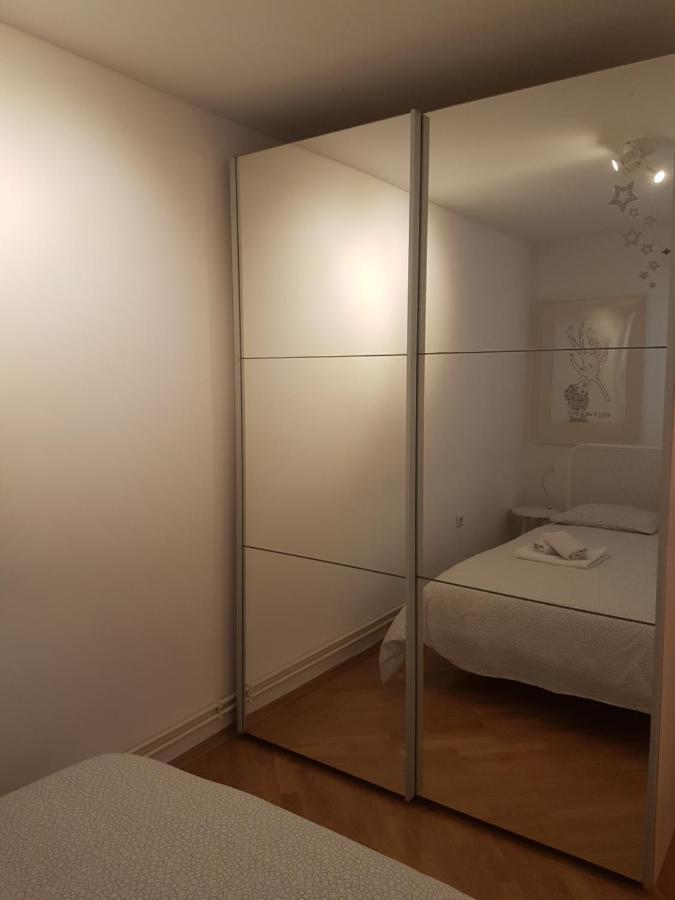 Chic Apartment Zagreb Bagian luar foto